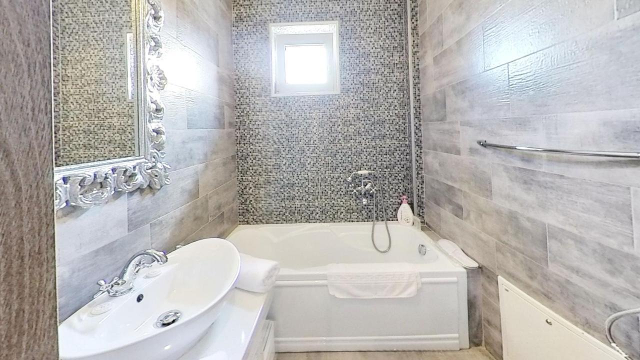 קלוז'-נאפוקה Rania Apartments מראה חיצוני תמונה